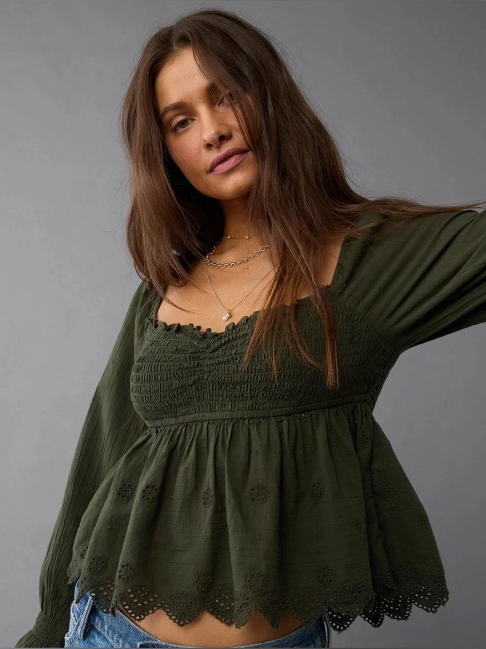 F044 NWT AMERICAN EAGLE Babydoll Smocked Longsleeves